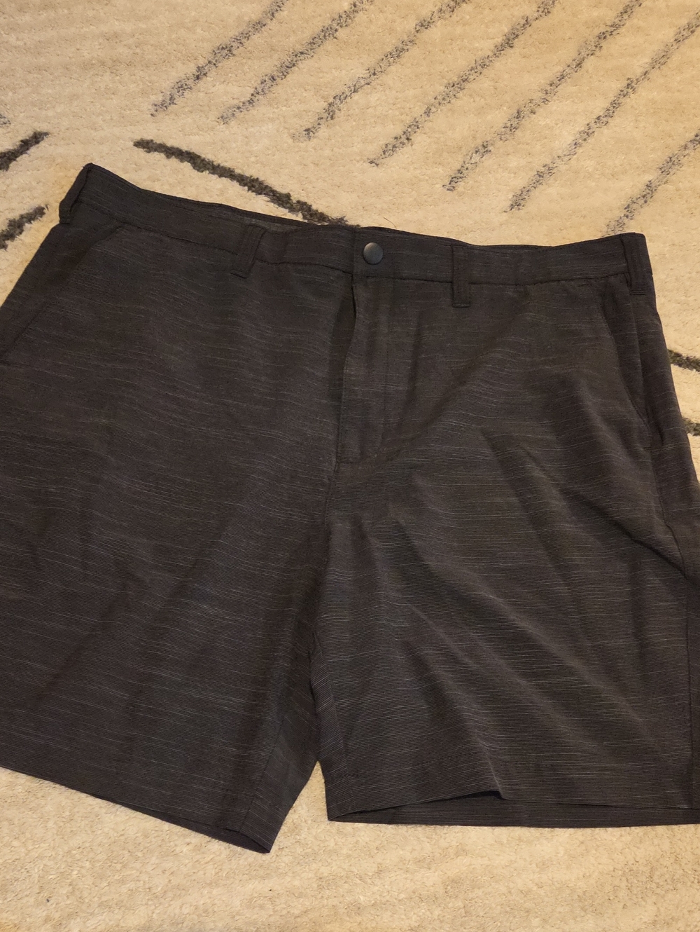Apt. 9 Men's Charcoal Heather Flat-Front Shorts